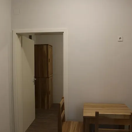 Sinos Κλάγκενφουρτ